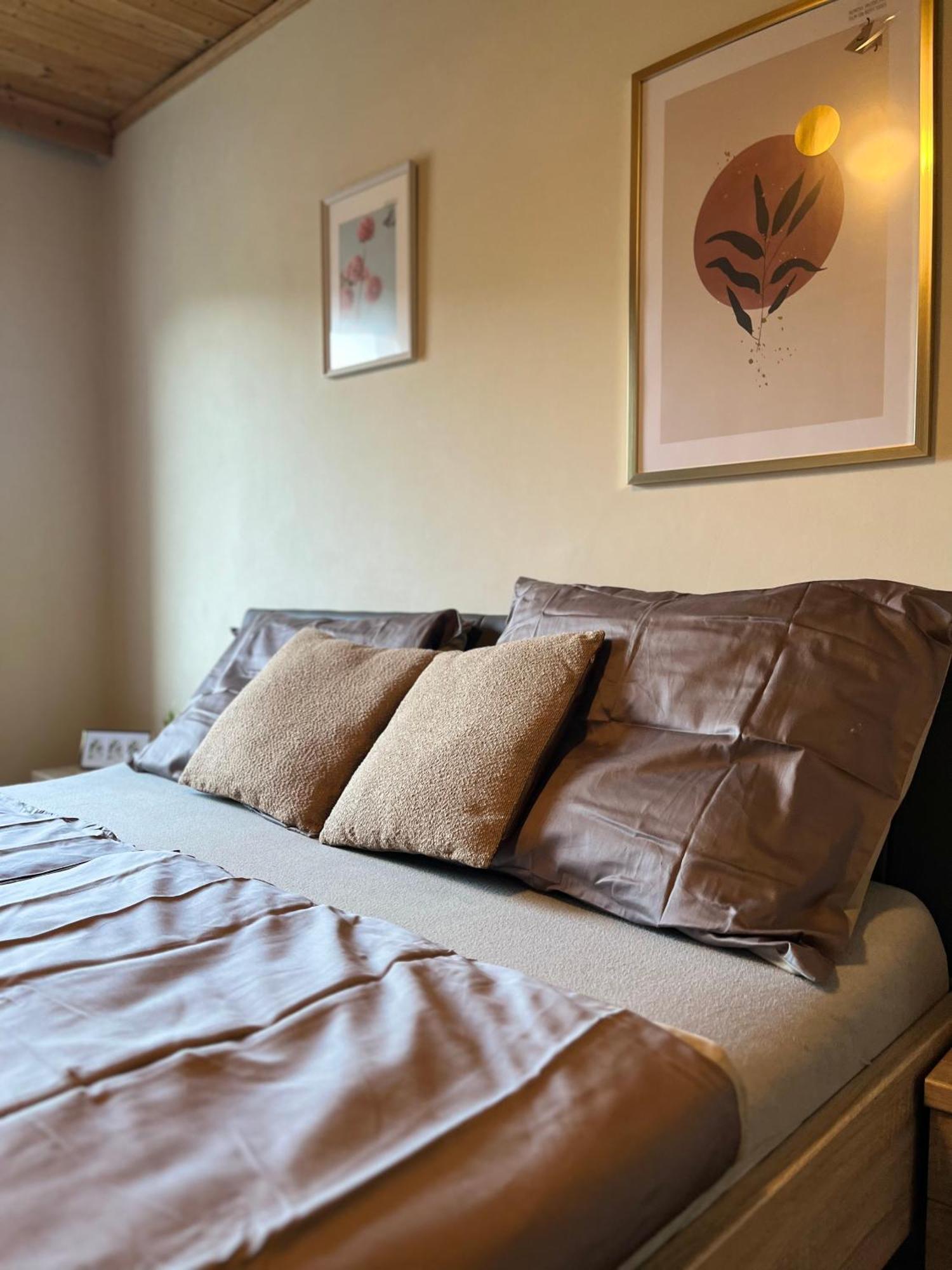 Gemuetliche Wohnung/ Cozy Apartment Niklasdorf ภายนอก รูปภาพ